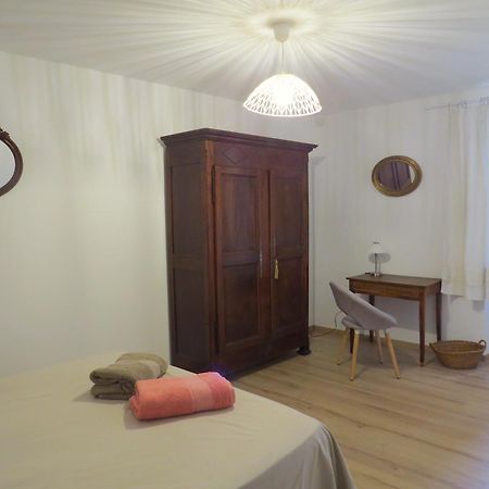 Les Boulegons Au Pied Du Luberon Villa Lourmarin Ngoại thất bức ảnh