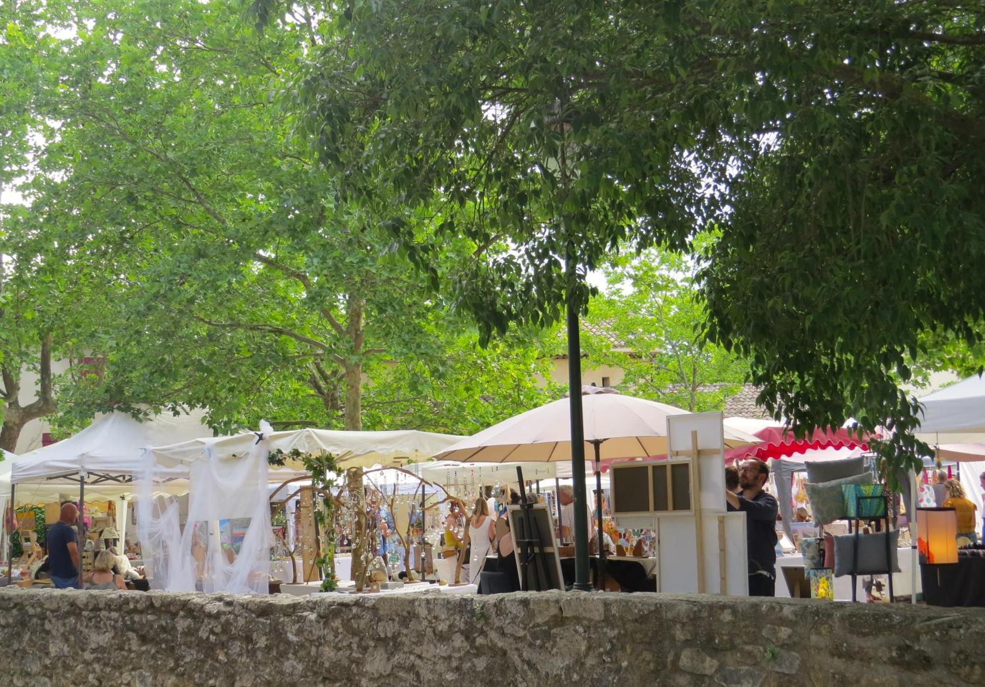 Les Boulegons Au Pied Du Luberon Villa Lourmarin Ngoại thất bức ảnh